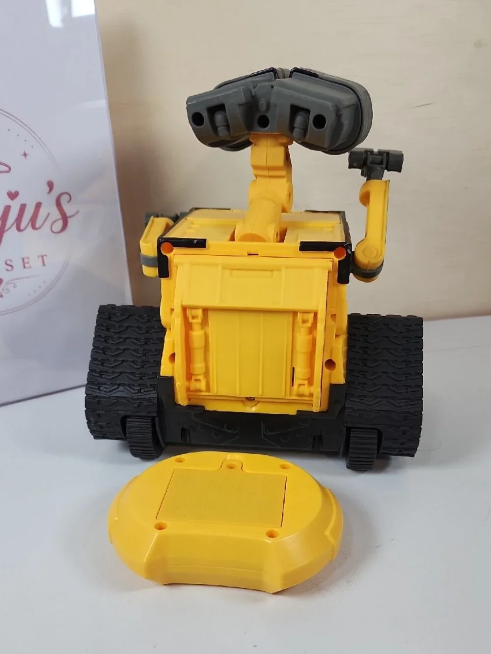 Mattel WALL·E Yellow and Gray Remote Control Robot Toy